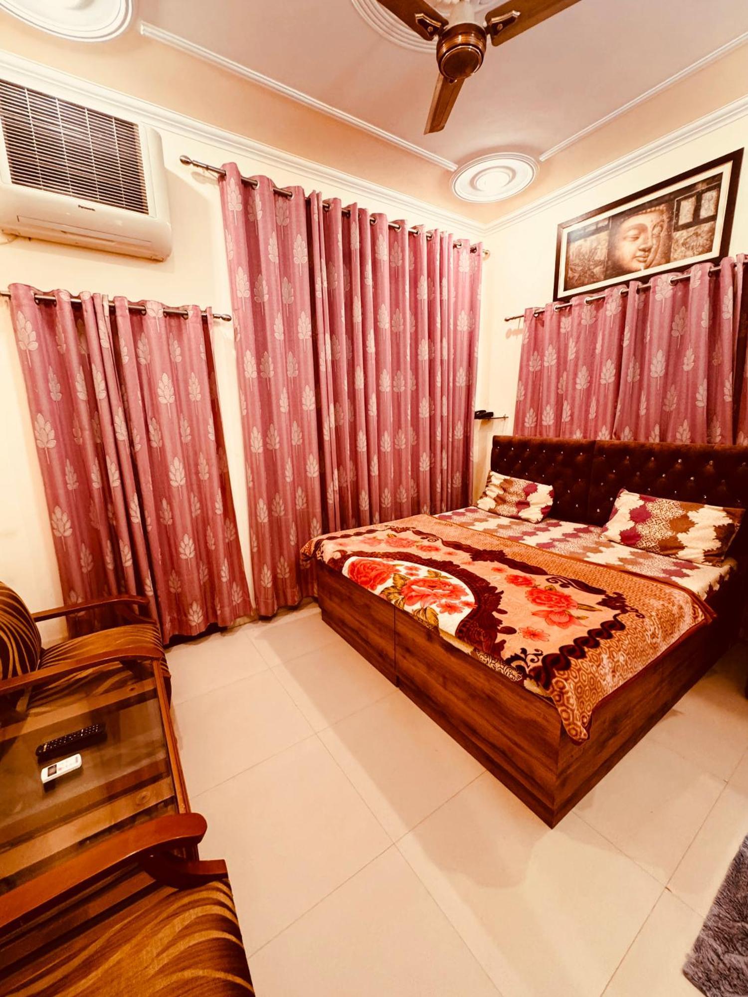 Qube House Bnb Rishīkesh Dış mekan fotoğraf