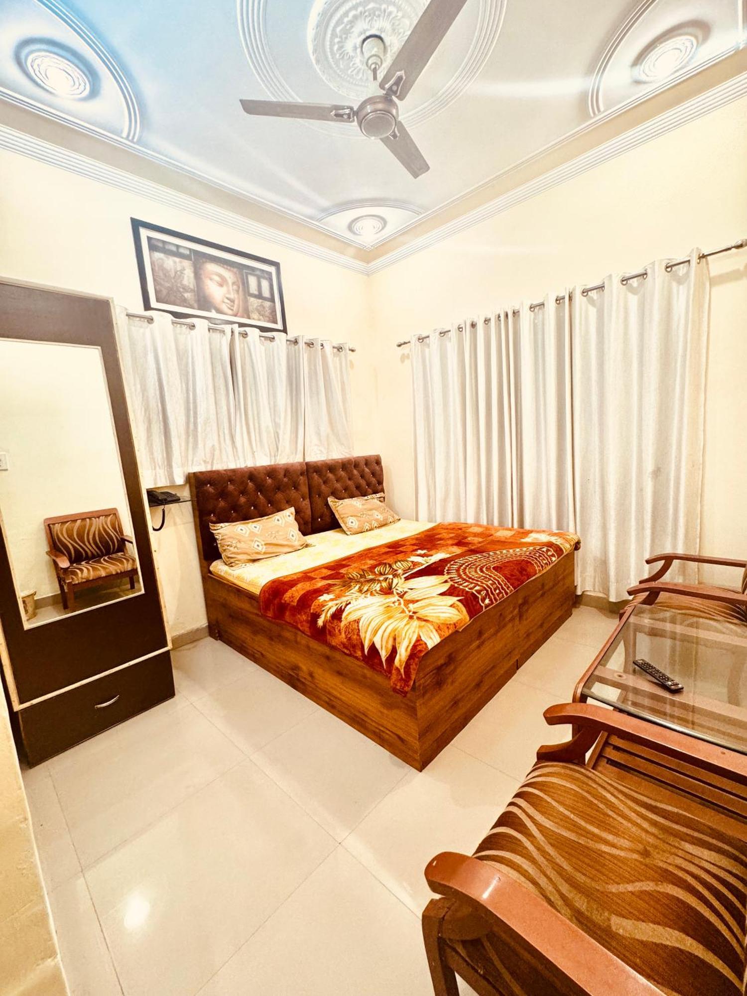 Qube House Bnb Rishīkesh Dış mekan fotoğraf